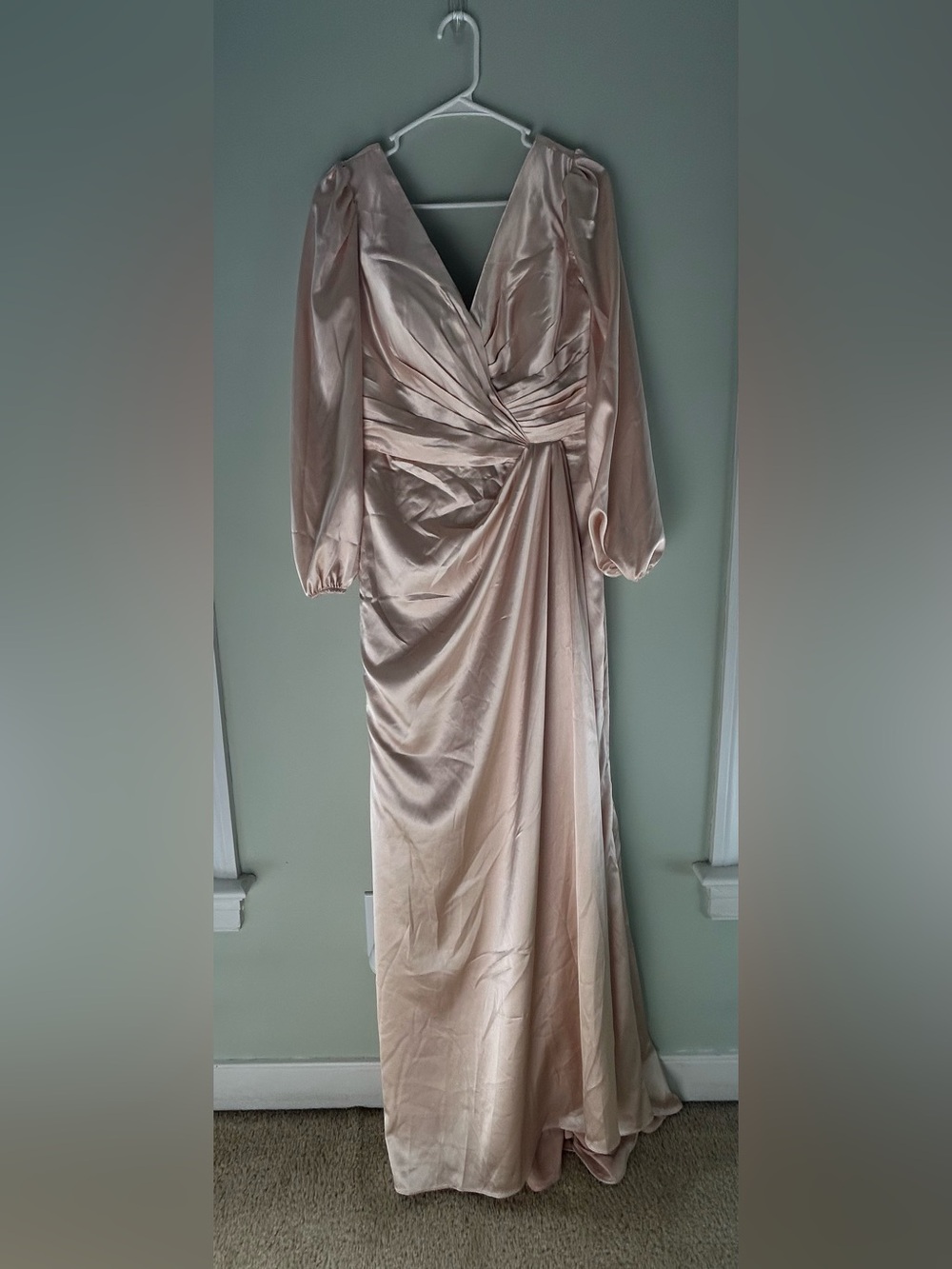 Elegant Women's gold Satin Draped Evening Dress size 14